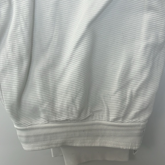 Hugo Boss”Heritage”Sweat Pants size XL. Waist is 34”-38”and inseam 29”. Like New - Picture 4 of 14